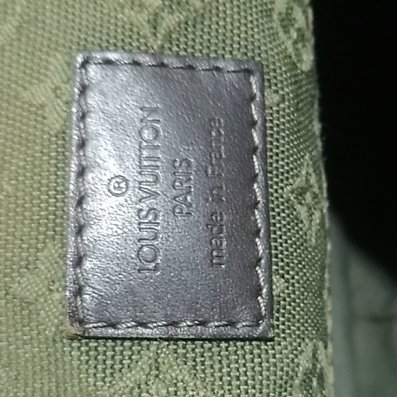 Authentic Louis Vuitton Monogram Mini Besace Mary Kate Shoulder Bag - Picture 12 of 14